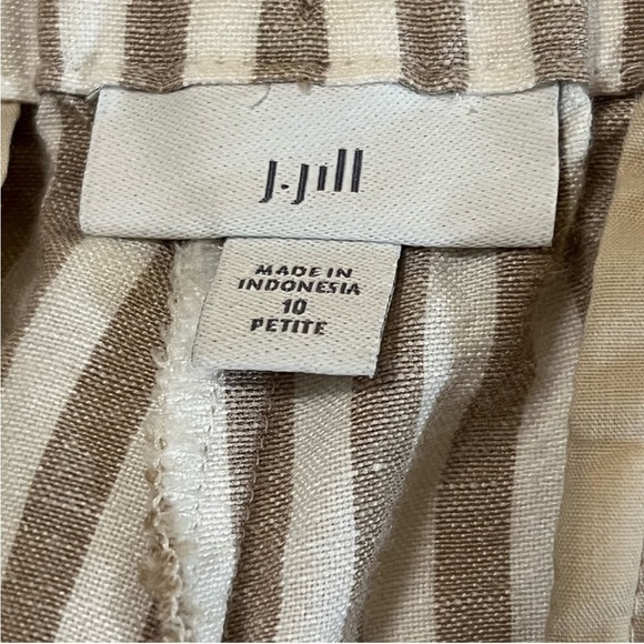 J. Jill Linen Blend High Rise Wide Leg
Cropped Pants 10 Striped Beachy Coastal - Picture 8 of 13